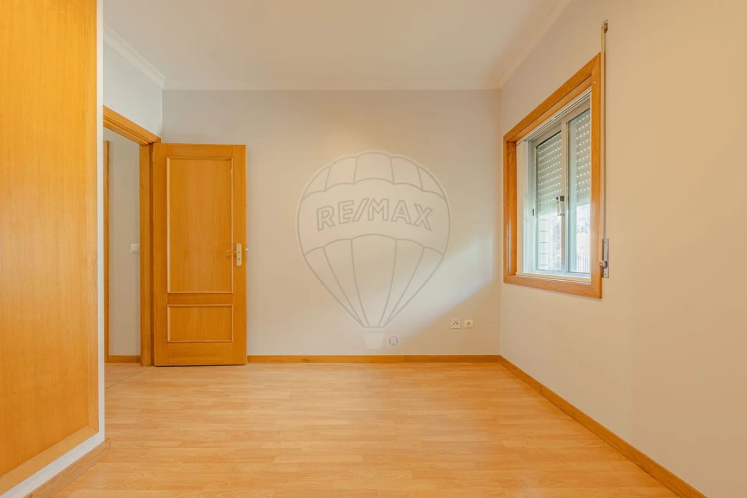 Apartamento T3 para Venda em Argoncilhe Foto 21