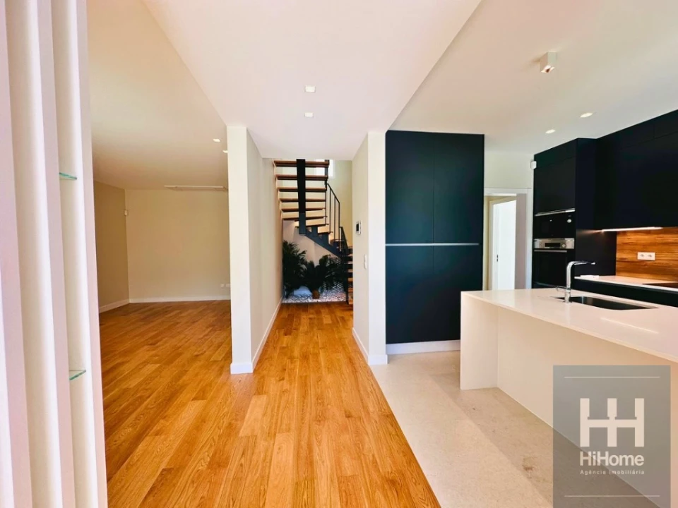 Moradia T3 para Venda em Imaculado Coração de Maria Foto 4