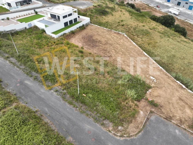 Terreno para Venda em Lourinhã e Atalaia Foto 1