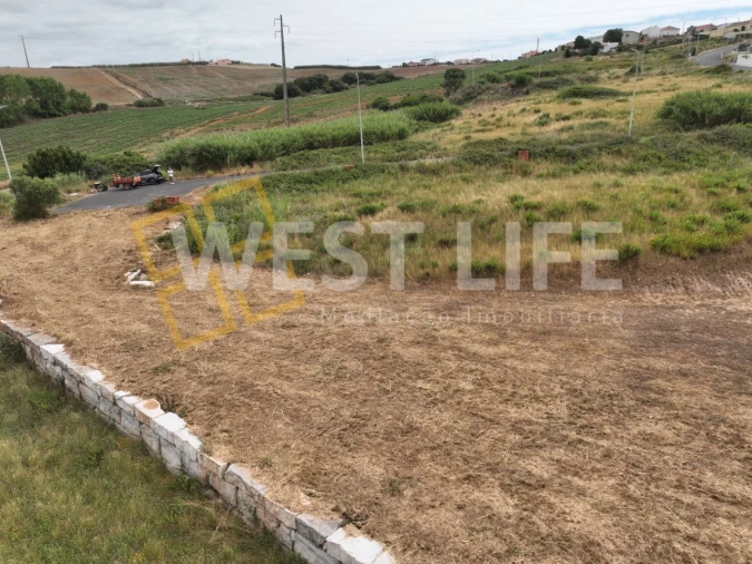 Terreno para Venda em Lourinhã e Atalaia Foto 7