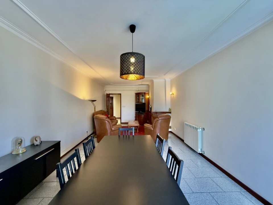 Apartamento T4 para Venda em São Vicente (Braga) Foto 8
