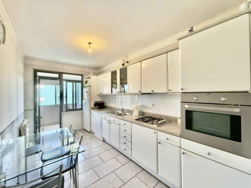 Apartamento T4 para Venda em São Vicente (Braga) Foto 9