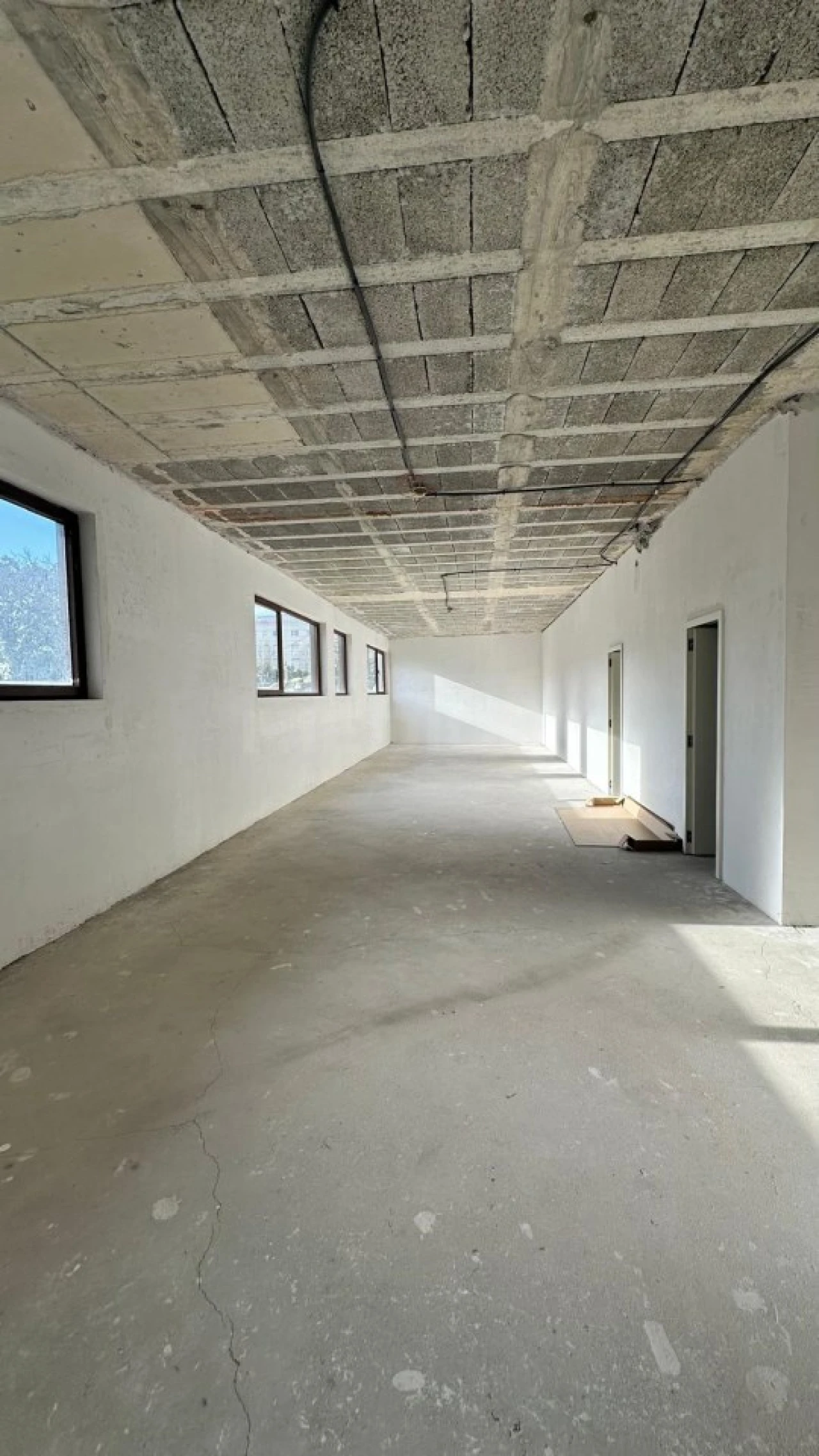 Loja para Arrendamento em Aguas Santas Foto 5