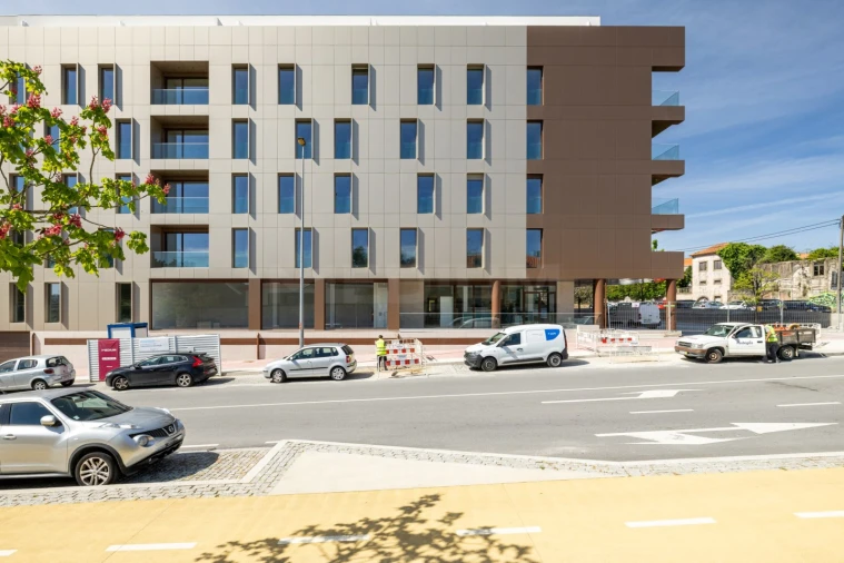 Loja para Arrendamento em Aguas Santas Foto 7