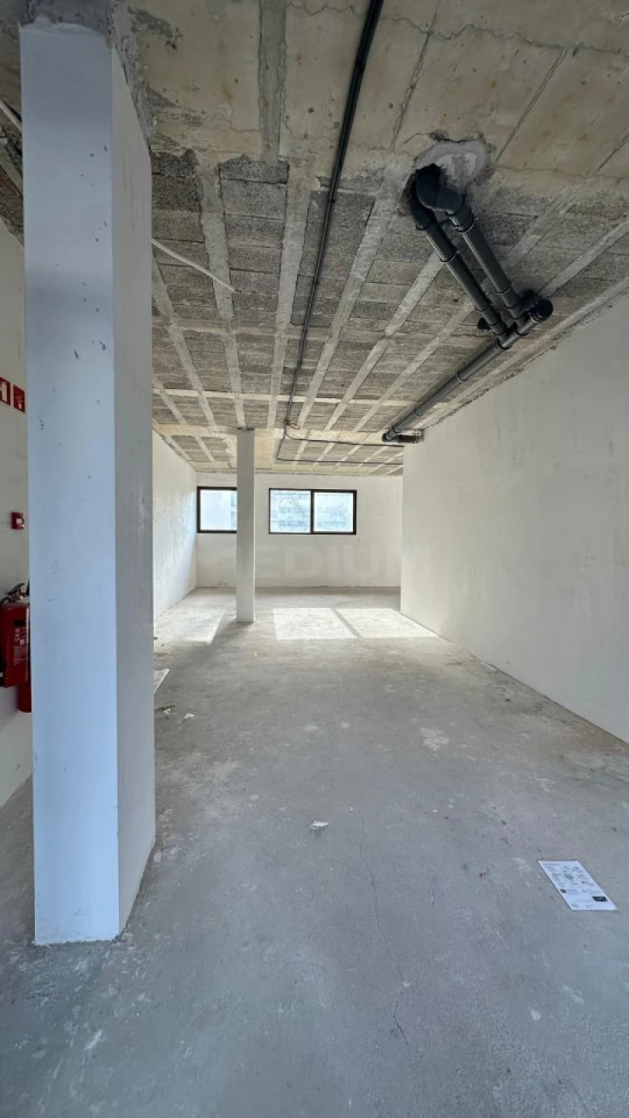 Loja para Arrendamento em Aguas Santas Foto 4