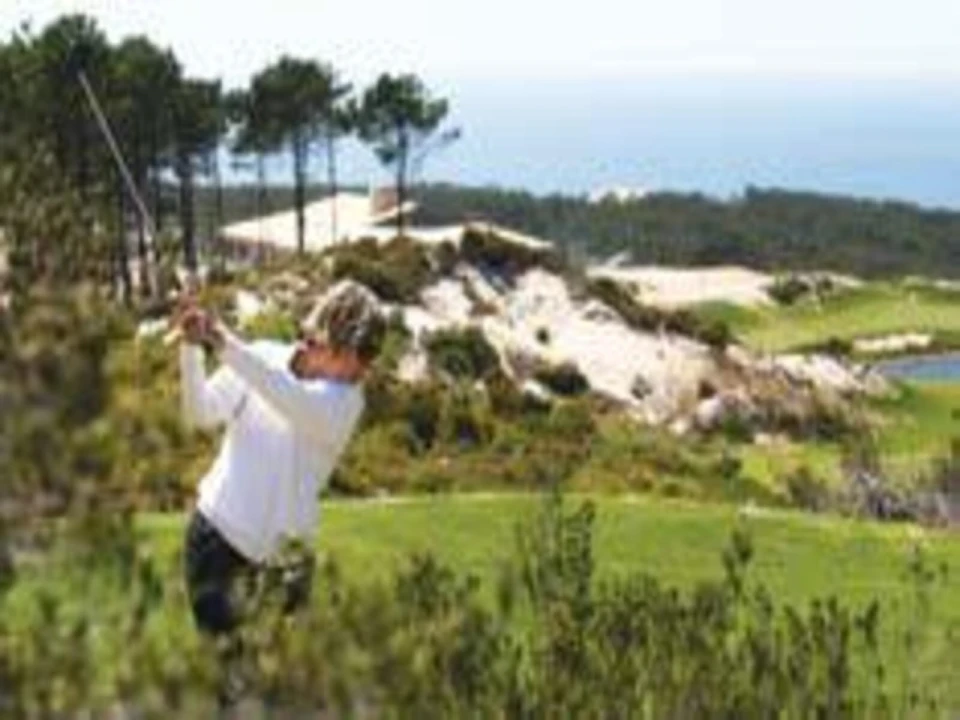 Moradia T4 para Venda em Vau Foto 21