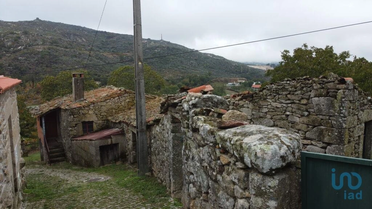 Moradia T2 para Venda em Penedono e Granja Foto 9