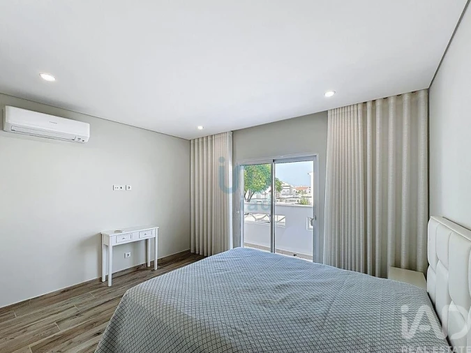 Moradia T2 para Venda em Vila Nova de Cacela Foto 20