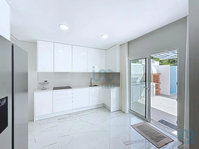 Moradia T2 para Venda em Vila Nova de Cacela Foto 11