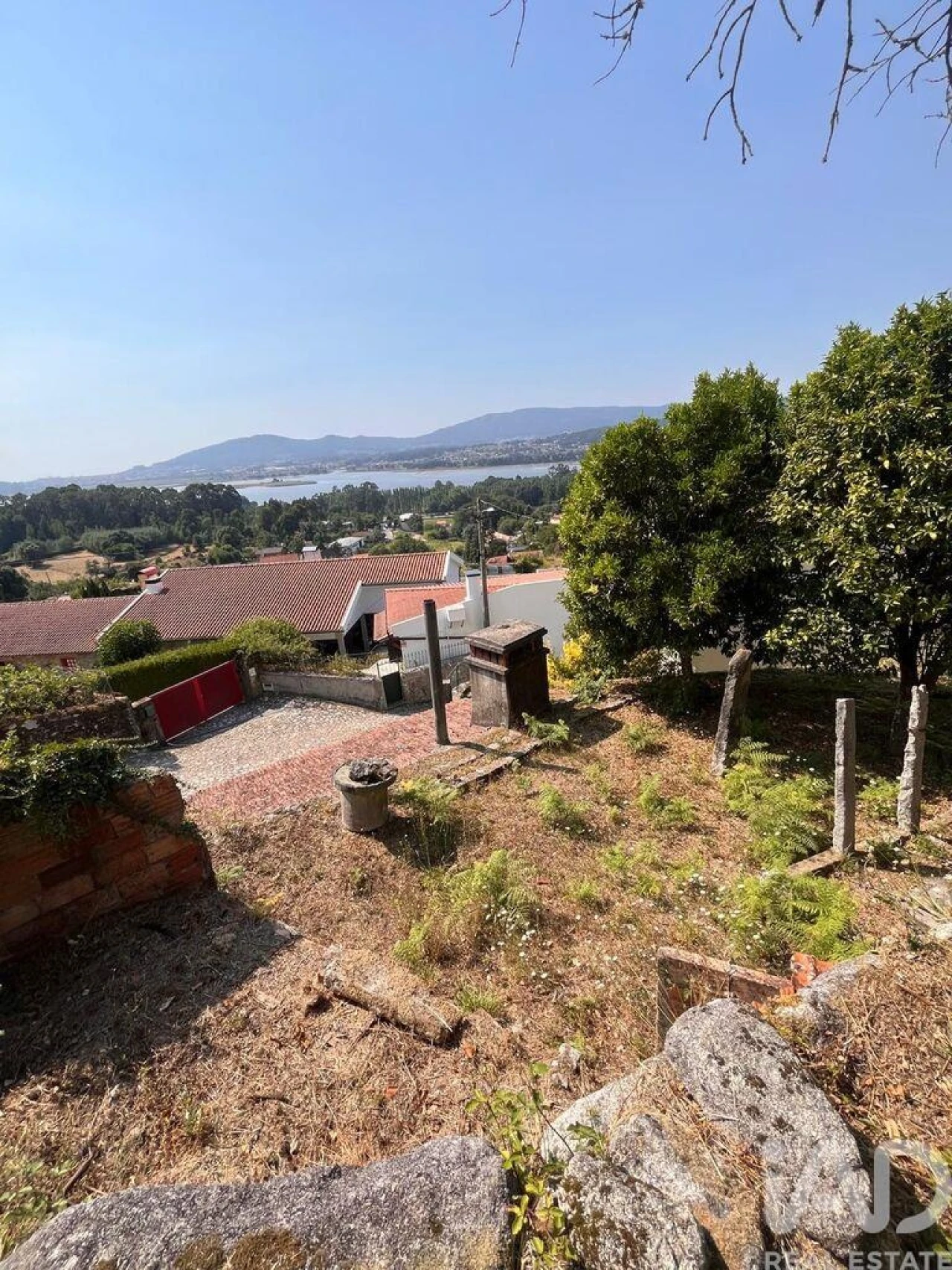 Moradia T3 para Venda em Lanhelas Foto 15