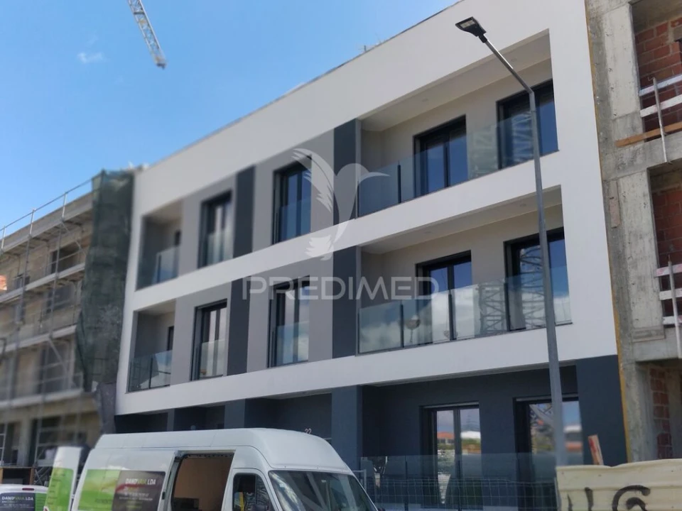 Apartamento T3 para Venda em Corroios Foto 1