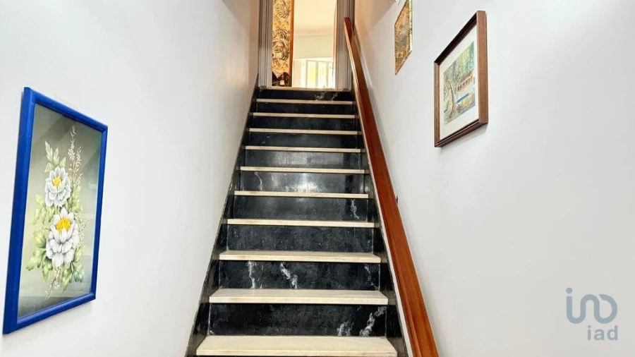 Moradia T3 para Venda em Malhou, Louriceira e Espinheiro Foto 3