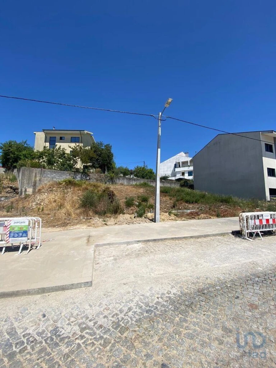 Terreno para Venda em Campo e Sobrado Foto 10
