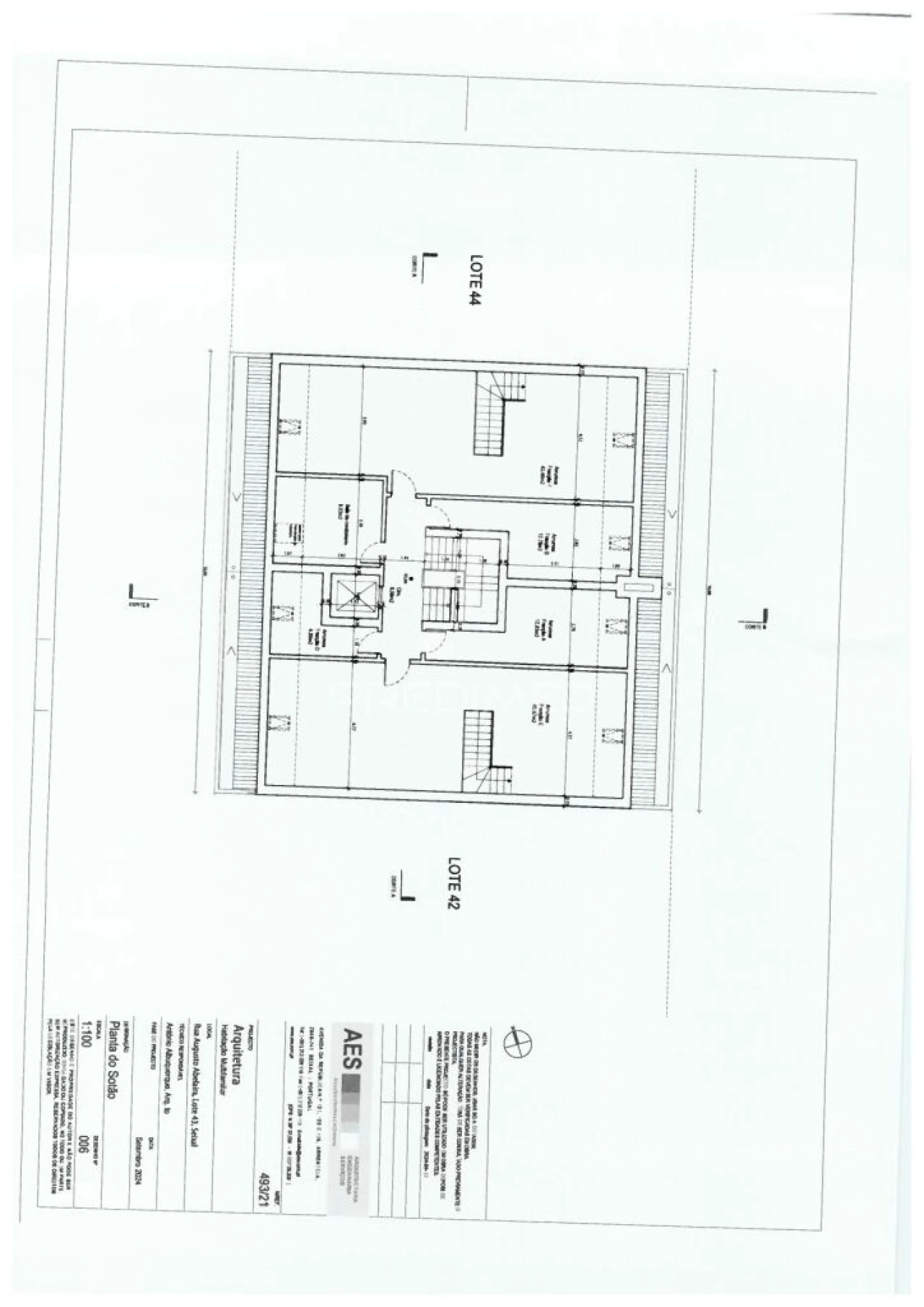 Apartamento T2 para Venda em Corroios Foto 17