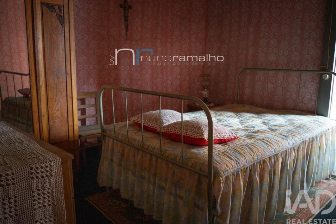 Moradia T2 para Venda em Ervedosa Foto 15