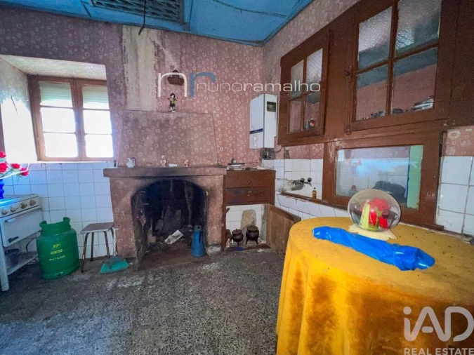 Moradia T2 para Venda em Ervedosa Foto 26