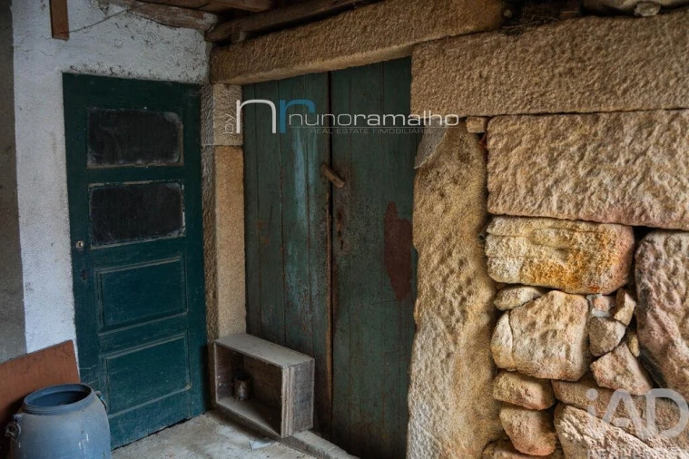 Moradia T2 para Venda em Ervedosa Foto 22