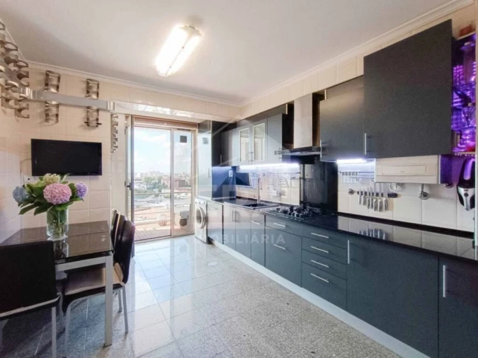 Apartamento T3 para Venda em Requeixo, Nossa Senhora de Fátima e Nariz Foto 2