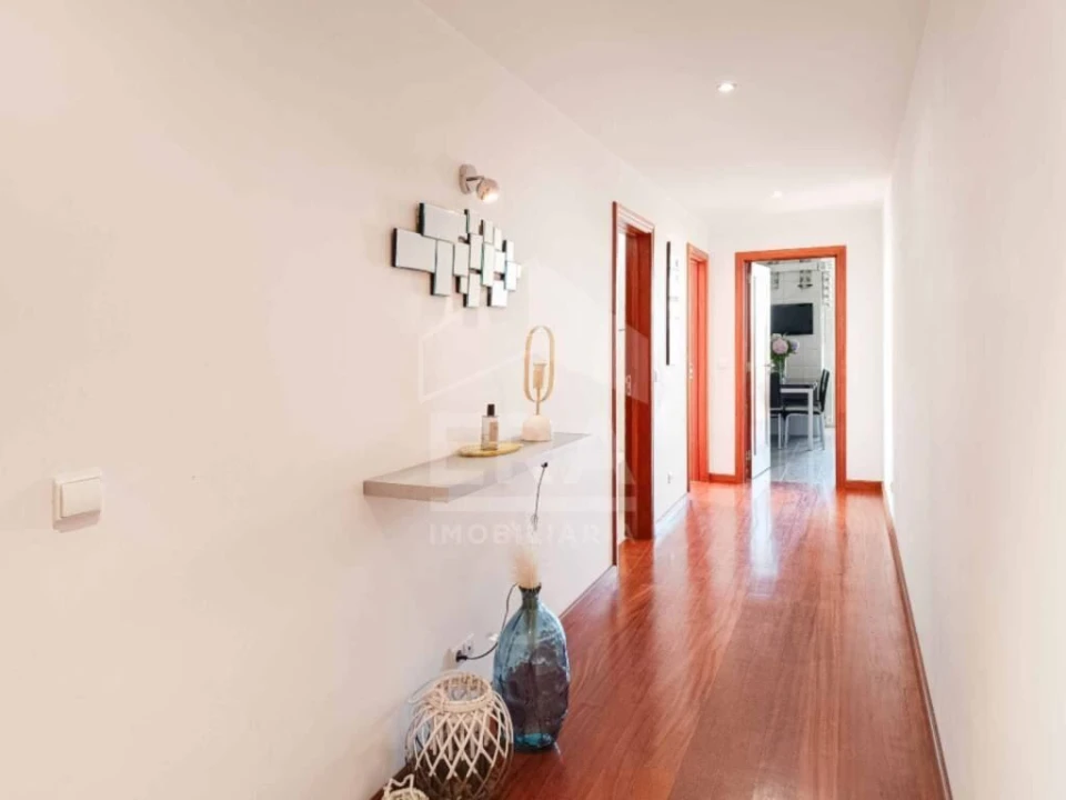 Apartamento T3 para Venda em Requeixo, Nossa Senhora de Fátima e Nariz Foto 4