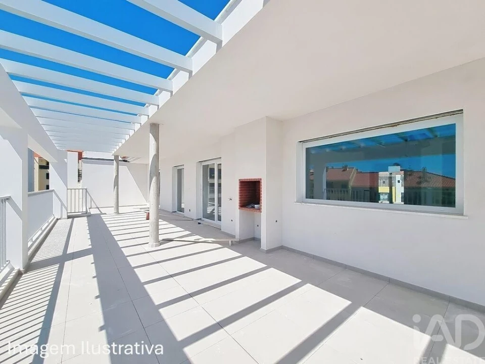 Apartamento T3 para Venda em Ericeira Foto 3