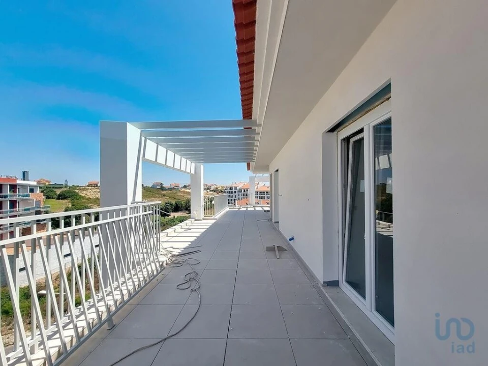 Apartamento T3 para Venda em Ericeira Foto 4
