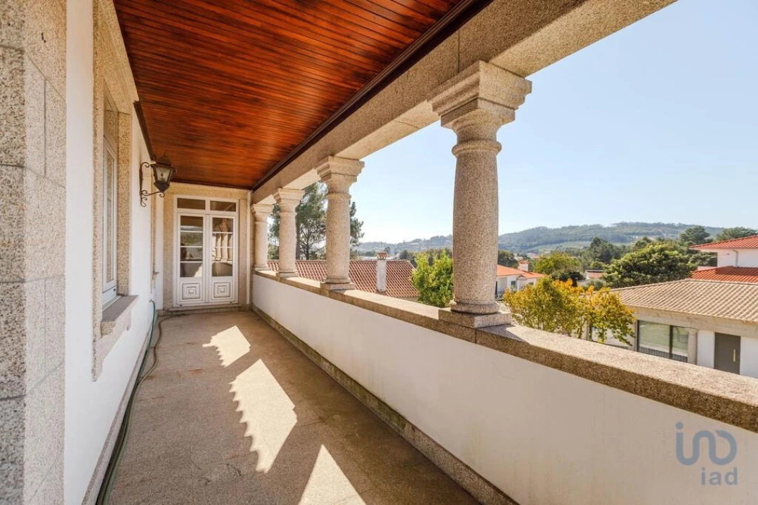 Moradia T5 para Venda em Lijo Foto 14