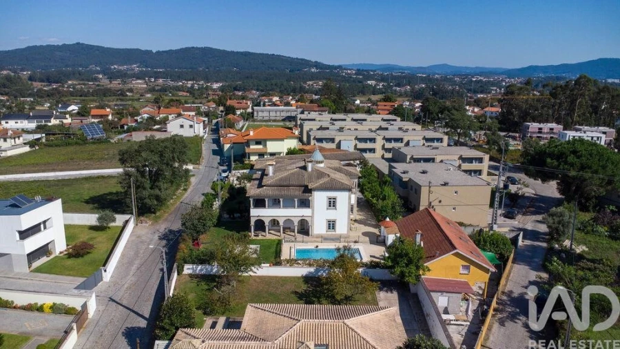 Moradia T5 para Venda em Lijo Foto 30