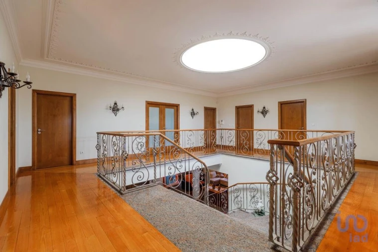 Moradia T5 para Venda em Lijo Foto 9