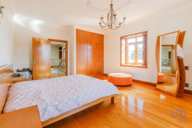 Moradia T5 para Venda em Lijo Foto 11