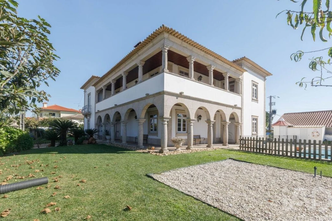 Moradia T5 para Venda em Lijo Foto 23