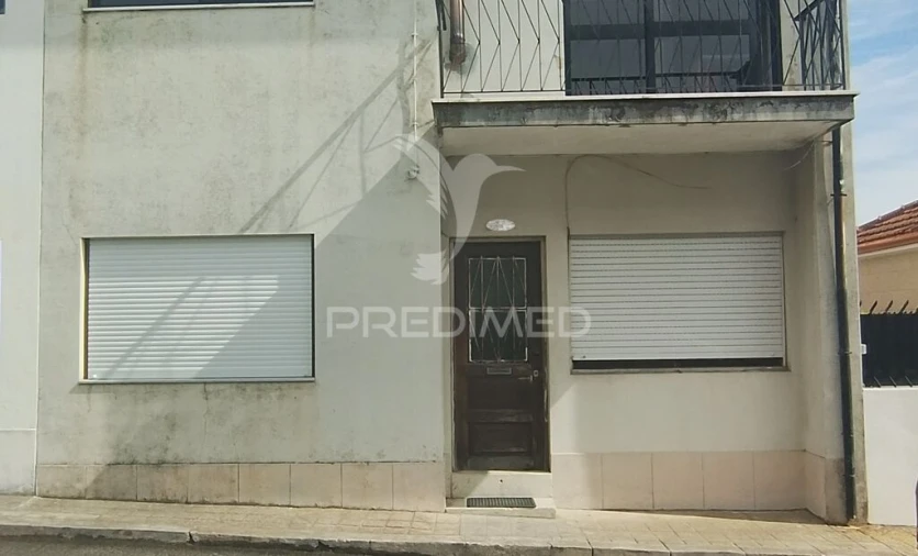 Apartamento T3 para Venda em Rio Tinto Foto 1