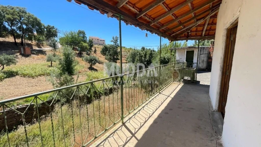 Moradia T2 para Venda em Noura e Palheiros Foto 14