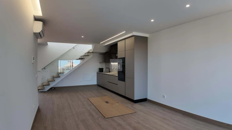 Apartamento T2 para Venda em Albufeira e Olhos de Água Foto 4
