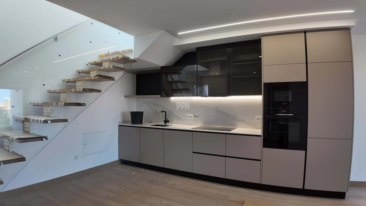 Apartamento T2 para Venda em Albufeira e Olhos de Água Foto 1