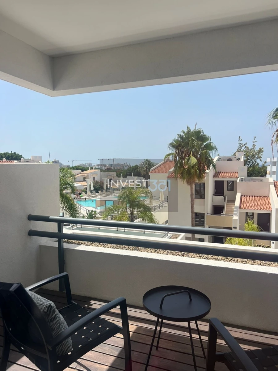 Apartamento T2 para Venda em Quarteira Foto 23