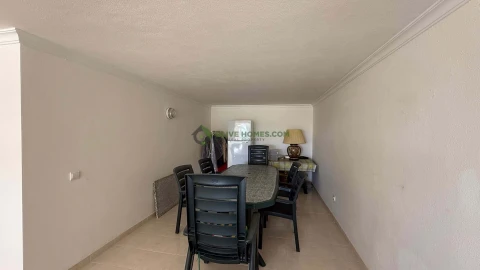 Moradia T4 para Venda em Quarteira