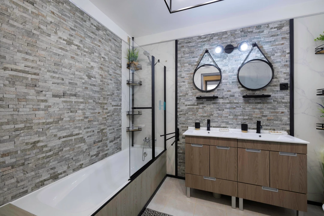 Moradia T5 para Venda em Armação de Pera Foto 20