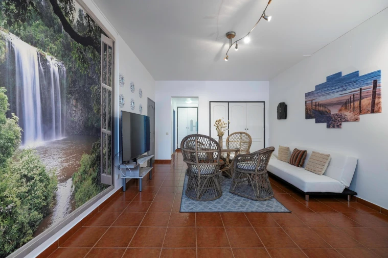 Moradia T5 para Venda em Armação de Pera Foto 18