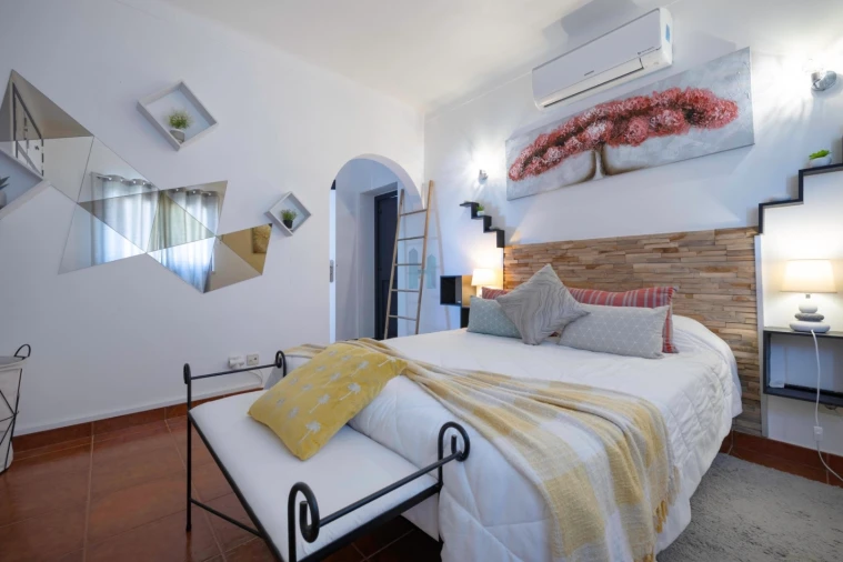 Moradia T5 para Venda em Armação de Pera Foto 25