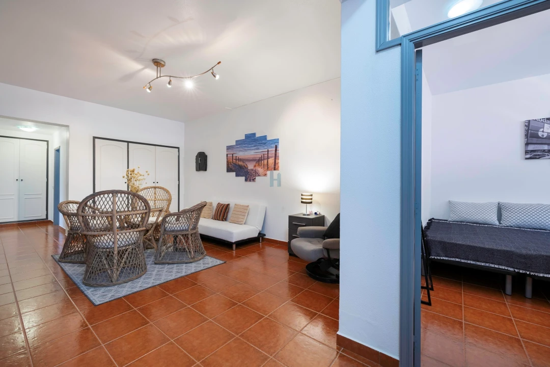 Moradia T5 para Venda em Armação de Pera Foto 19