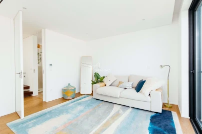 Moradia T4 para Arrendamento em Canidelo