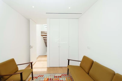 Moradia T4 para Arrendamento em Canidelo