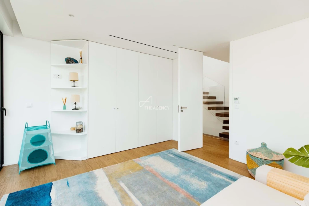 Moradia T4 para Arrendamento em Canidelo Foto 26