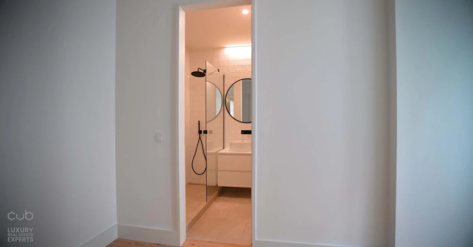 Apartamento T2 para Arrendamento em Santa Maria Maior Foto 9