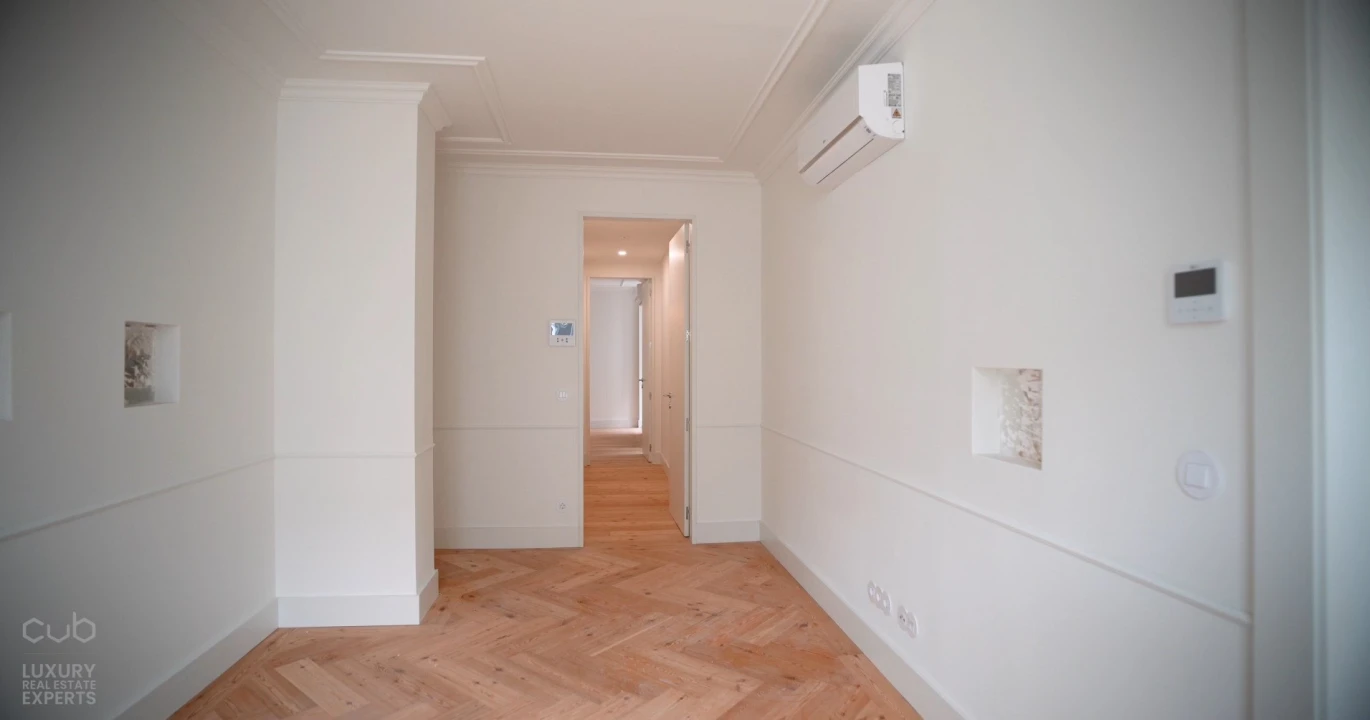 Apartamento T2 para Arrendamento em Santa Maria Maior Foto 8