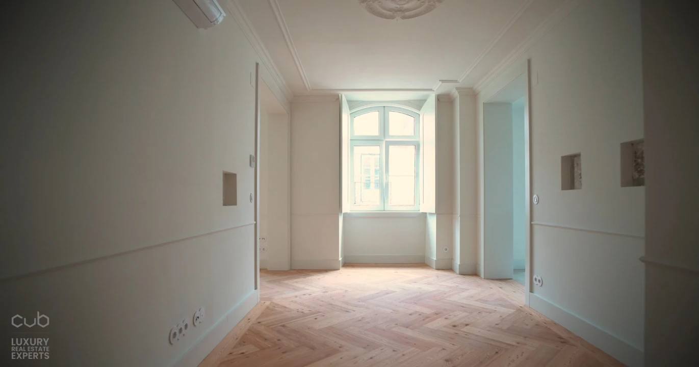 Apartamento T2 para Arrendamento em Santa Maria Maior Foto 4