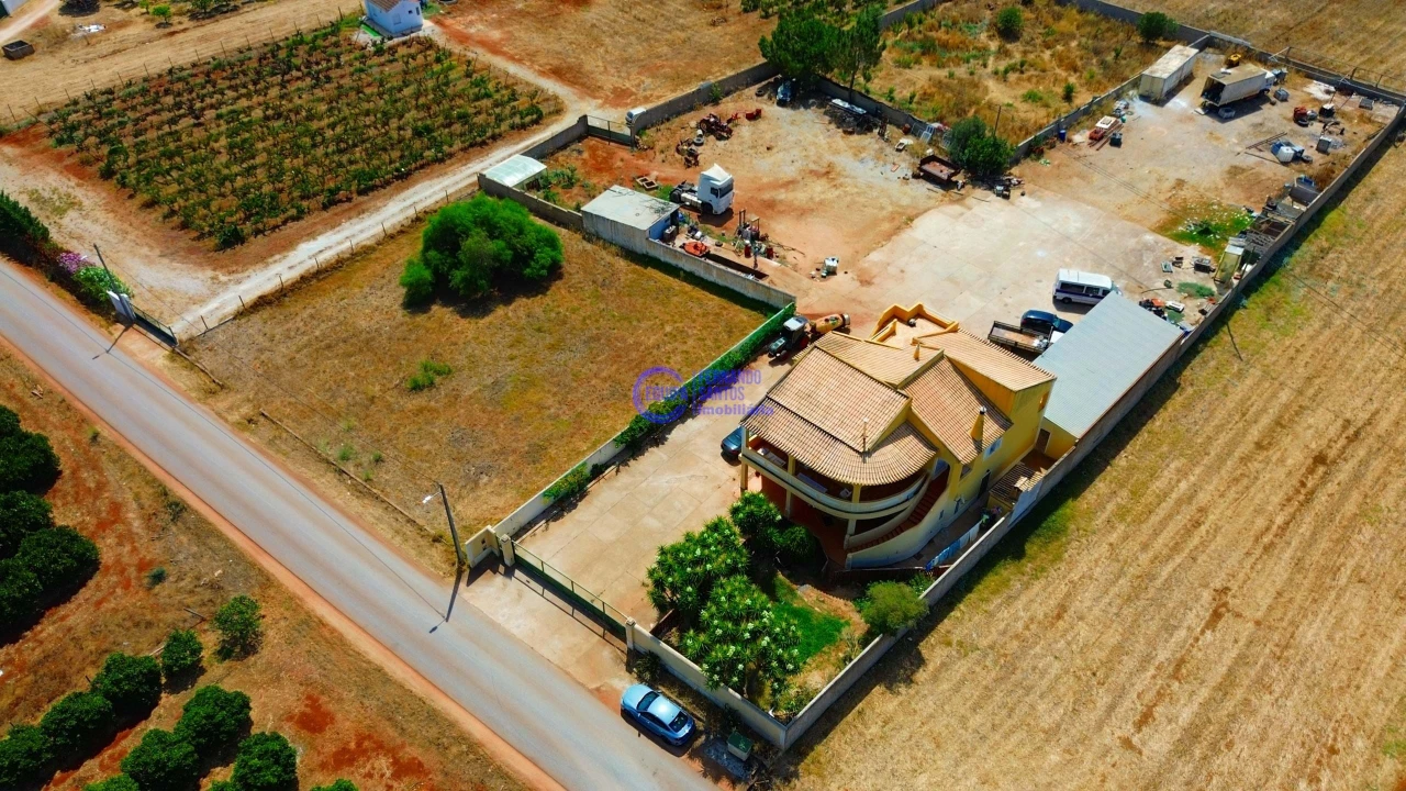 Moradia T4 para Venda em Silves Foto 25
