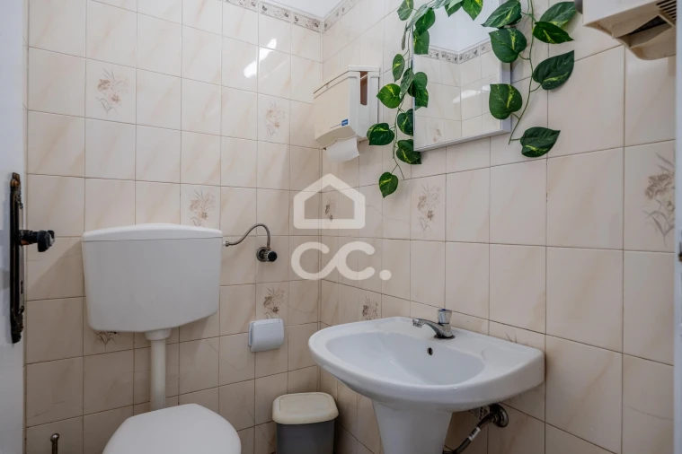 Prédio para Venda em Portimão Foto 5