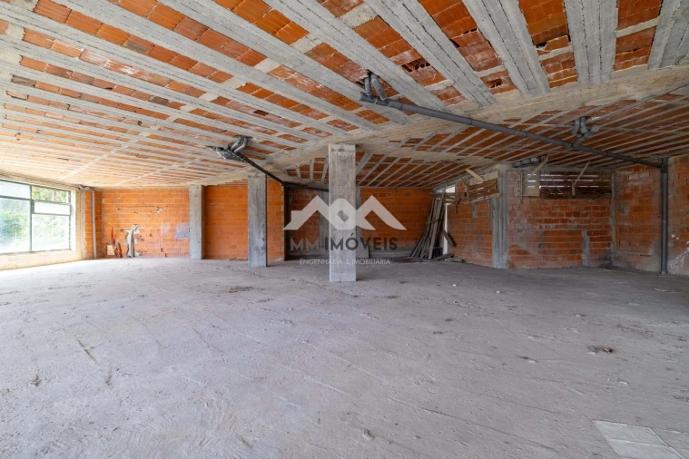 Negócio para Venda em Madalena Foto 12