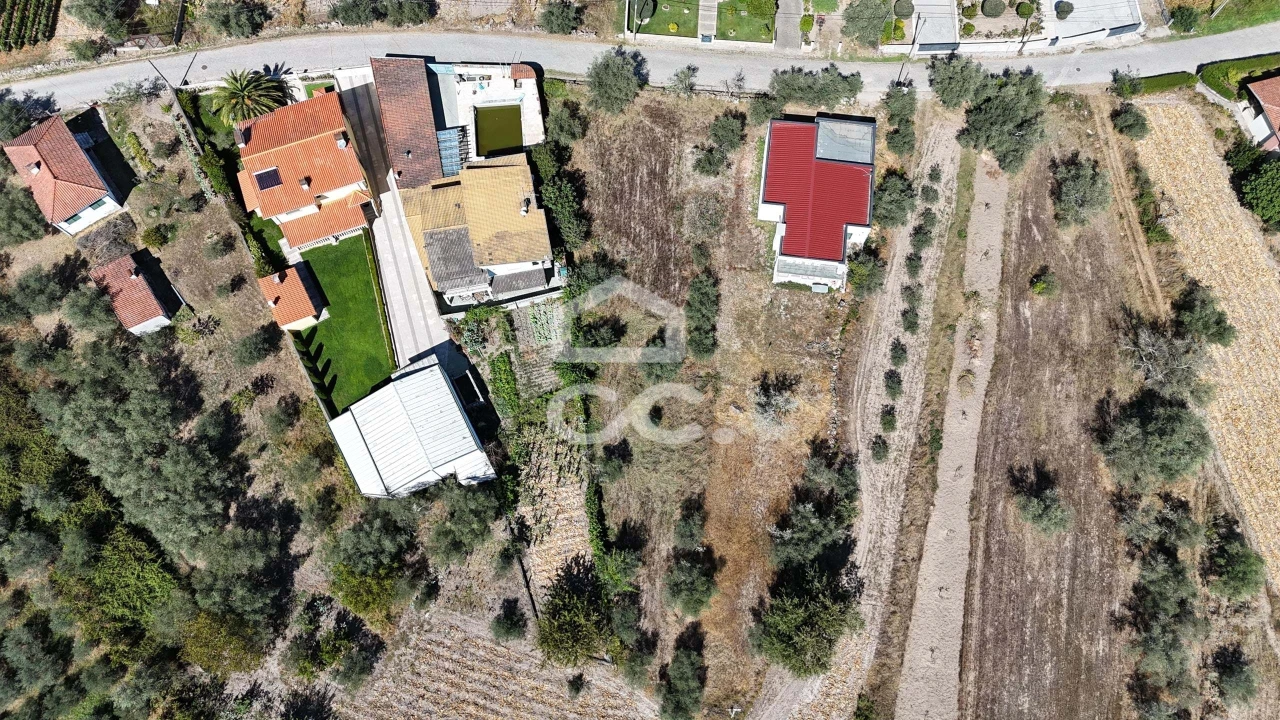 Terreno para Venda em Soutelo e Seara Velha Foto 3